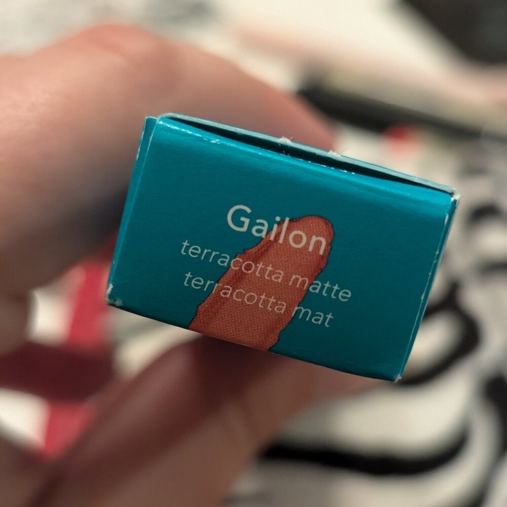 Thrive Infinity waterproof eyeshadow stick in Gailon